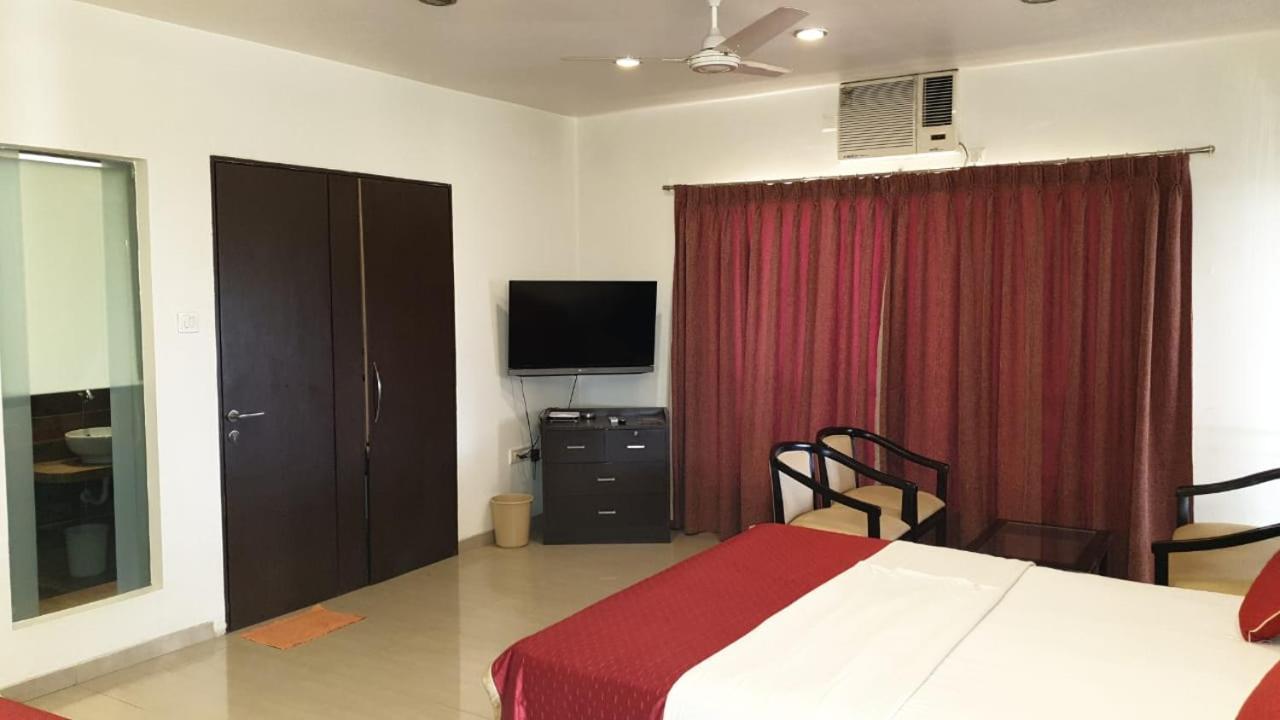 Resort Silver Hills Lonavla Exterior foto