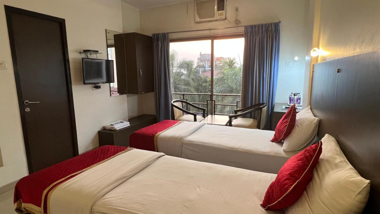 Resort Silver Hills Lonavla Exterior foto