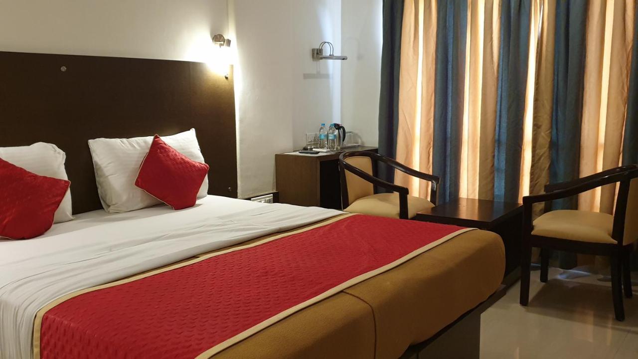 Resort Silver Hills Lonavla Exterior foto