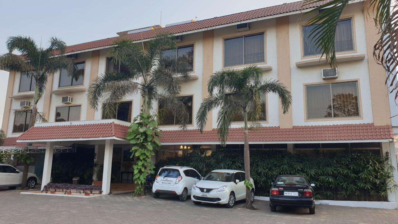 Resort Silver Hills Lonavla Exterior foto